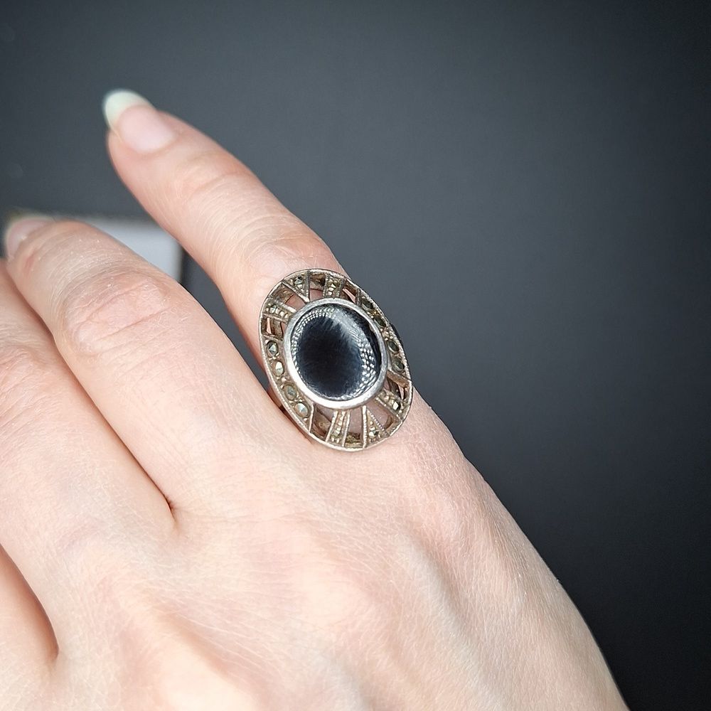 Vintage Silver and Black Oval Ring marcasite sterling silver